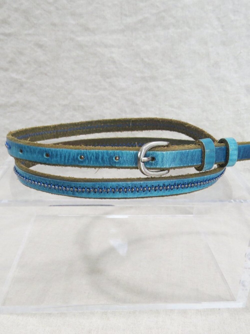 Sam Brown Turquoise Blue Beaded Leather Skinny Belt Ladies SIZE 95/L Netherlands